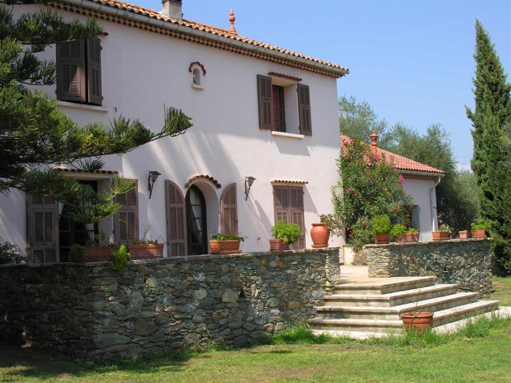 Domaine Le Clos Des Oliviers Sorbo-Ocagnano Екстериор снимка
